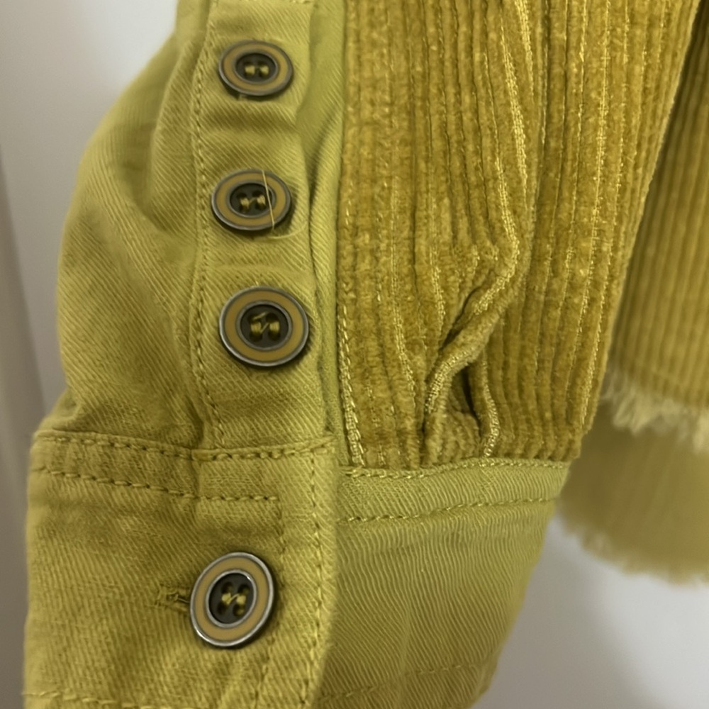 Thread & Supply Shacket. - Picture 8 of 11